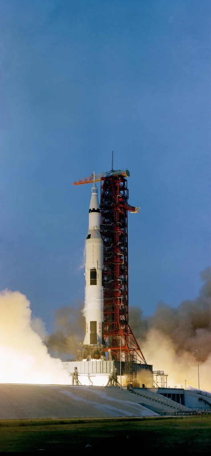 Старт «Аполлона-13», 11 апреля 1970 года, 13:13 по хьюстонскому времени (14:13 по восточному).