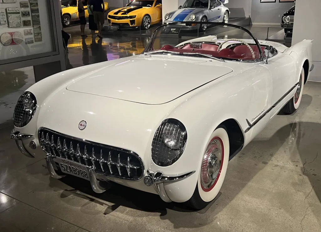 Corvette 1954 года: первая «большая серия» из Сент-Луиса