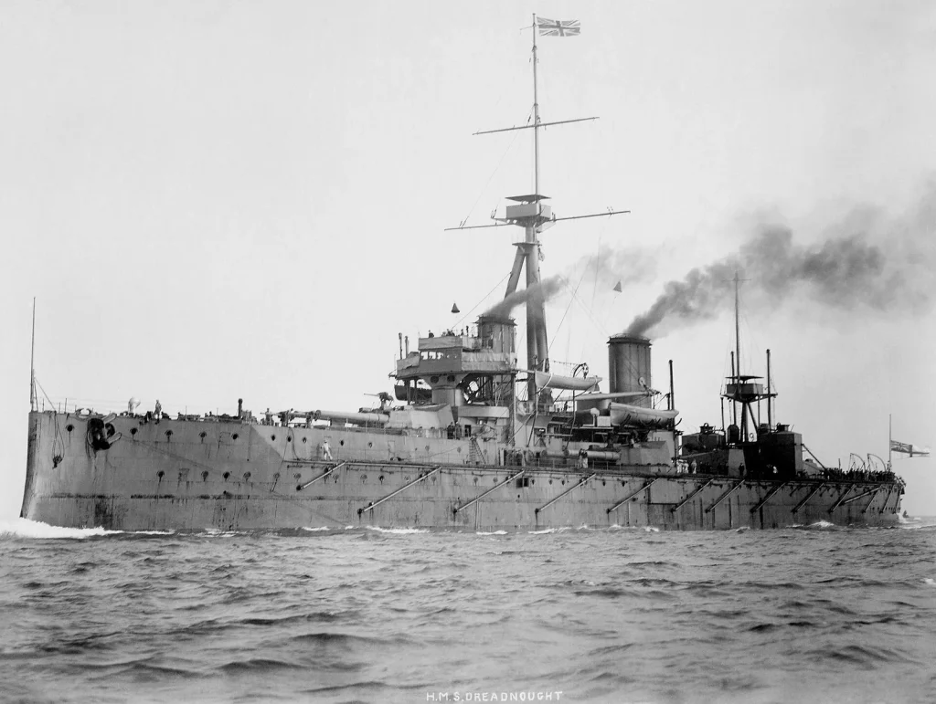 Линкор Дредноут на ходу, 1906–1907 годы