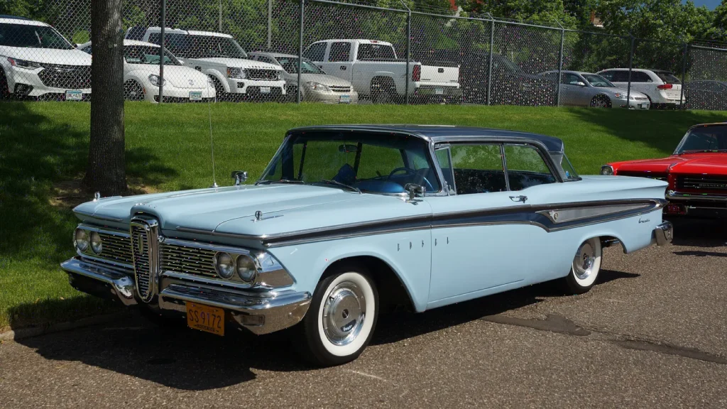 Edsel Corsair 1959 года, уже на базе Ford