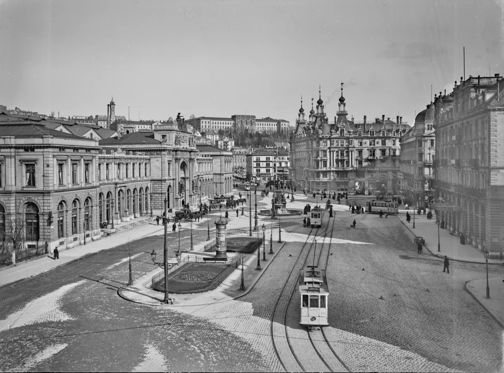 Банхофплац в Цюрихе и здание Политехникума, 1907 год