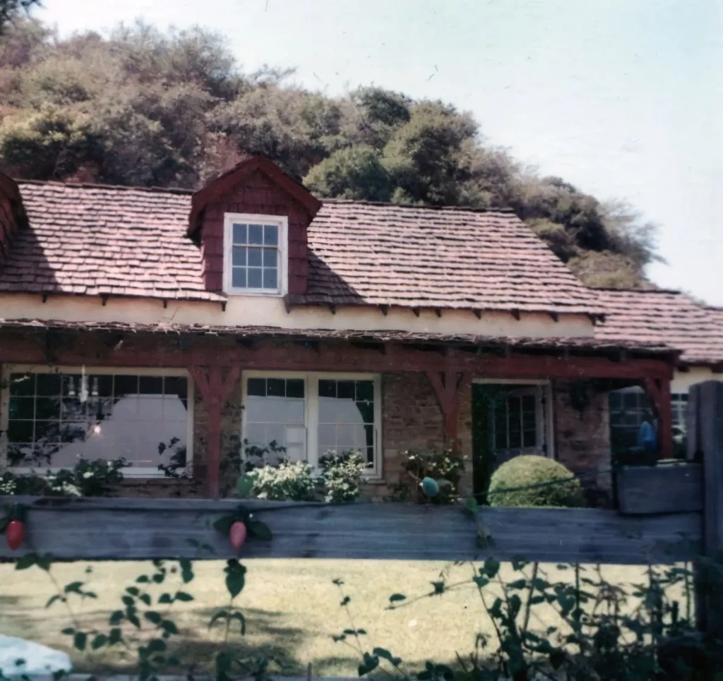 Главный дом на Сьело-драйв, 10050 в Бенедикт-Каньоне, август 1969