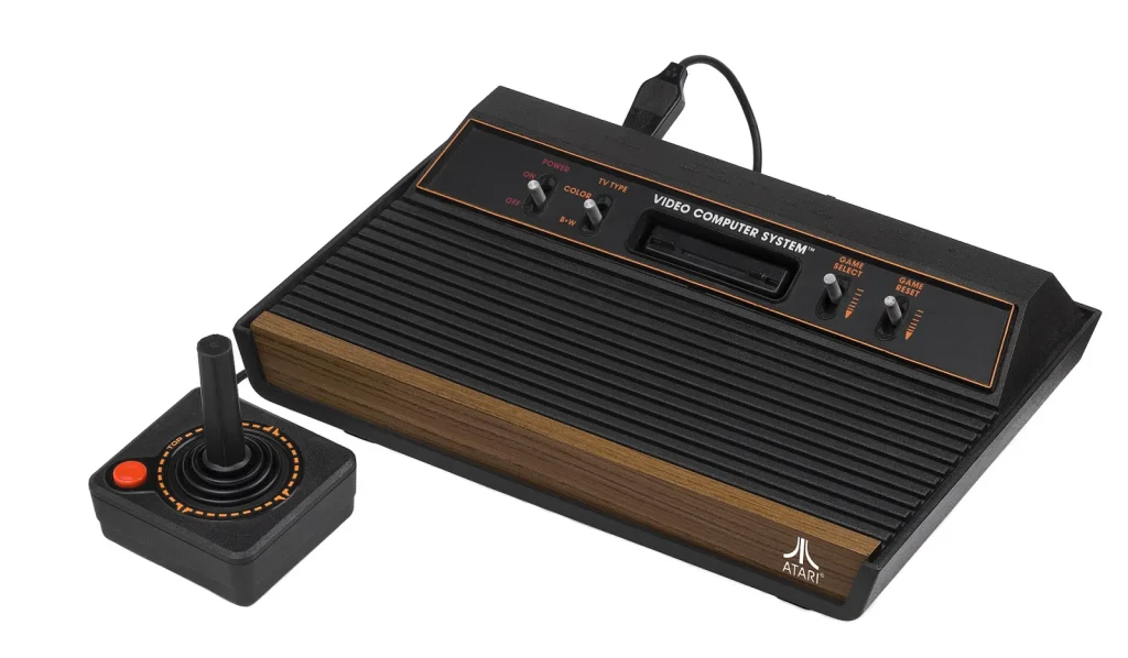 Приставка Atari 2600: её реклама вышла в эфир MTV уже в первый час.
