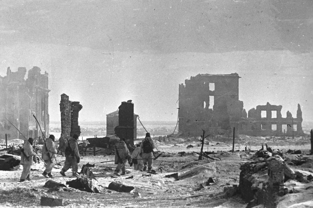 Разрушенный центр Сталинграда после освобождения, 2 февраля 1943 года