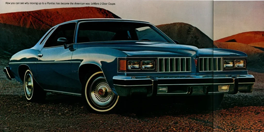 Pontiac LeMans 1977 года, двухдверное купе, в проспекте Pontiac