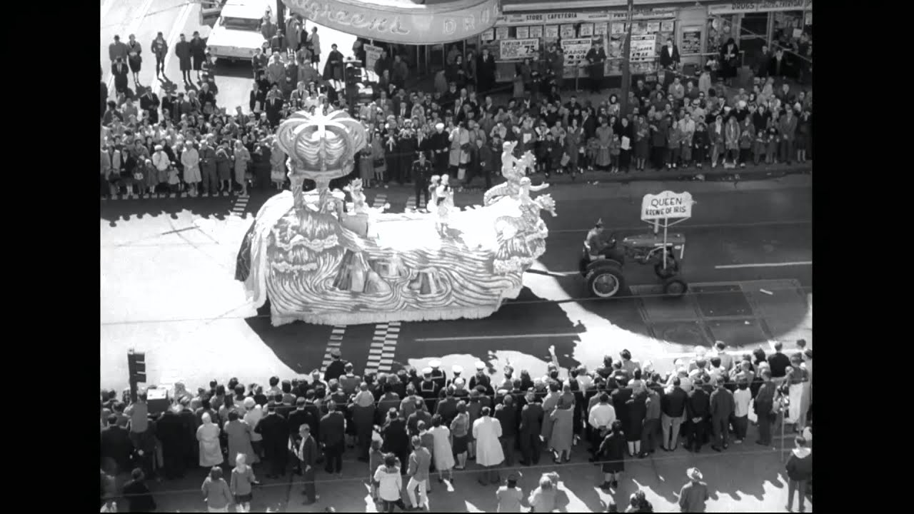 Universal Newsreel от 10 февраля 1964 года: прилёт «Битлз» в Нью-Йорк и прогулка по Центральному парку (сюжет «Quick, Fred, the Flit», второй в выпуске, после новостей о Кипре). Видео: официальный канал Национального архива США (NARA) на YouTube