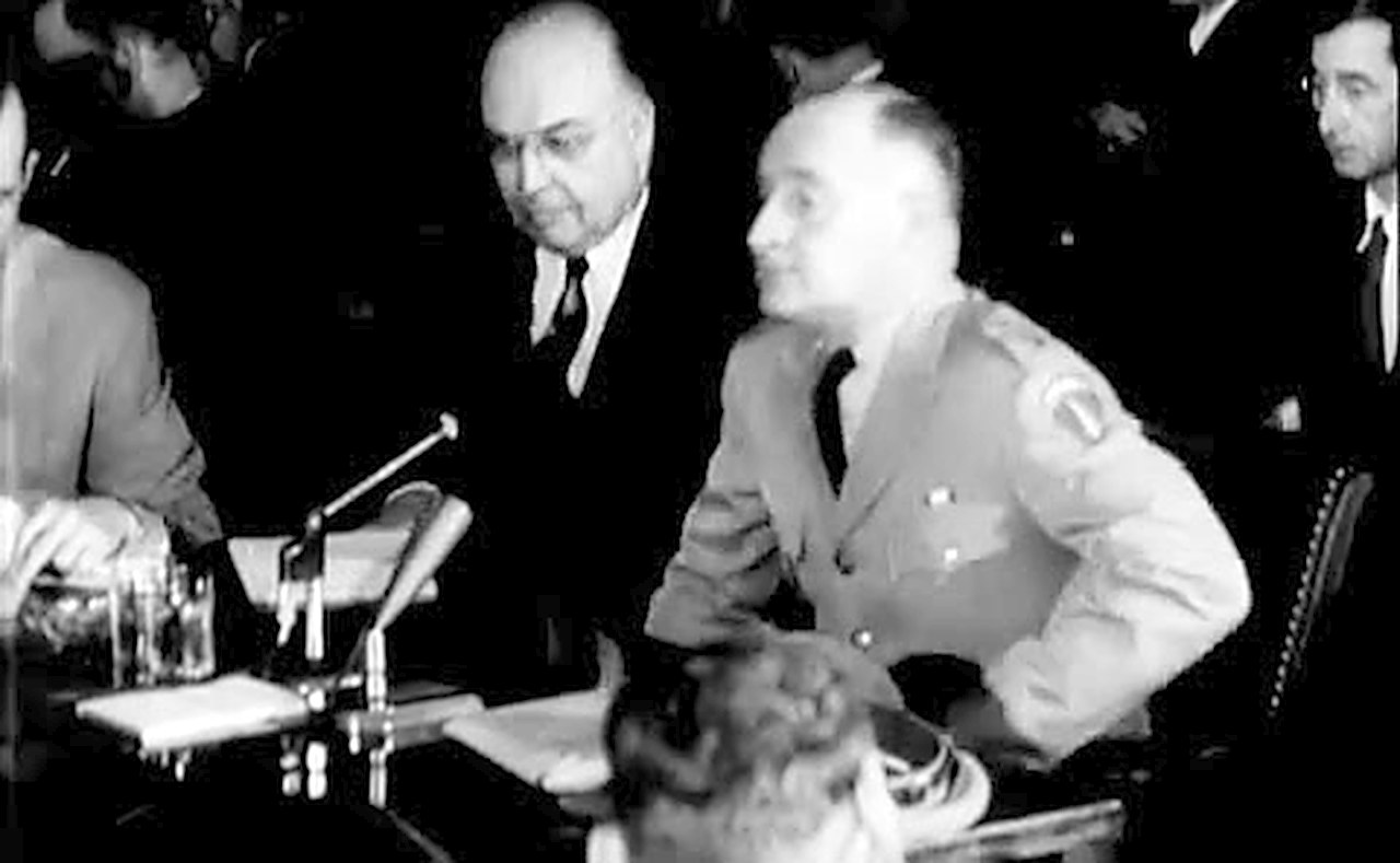 Кинохроника British Movietone: слушания «Армия против Маккарти», апрель 1954