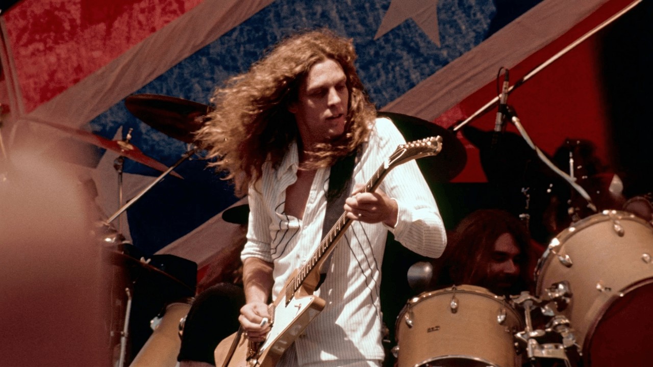 Lynyrd Skynyrd — Free Bird, Окленд, 2 июля 1977