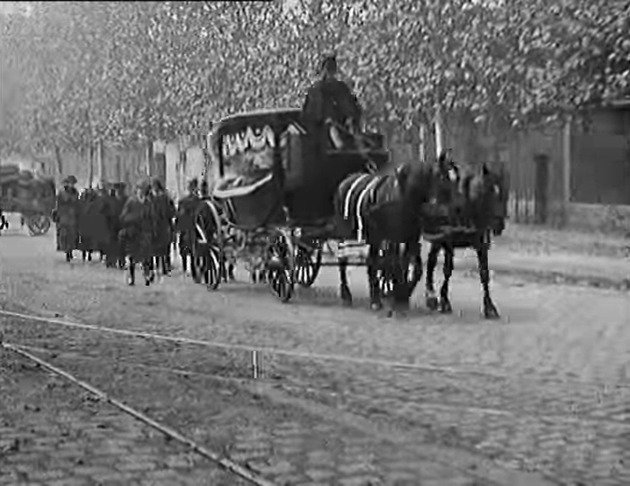 Похороны жертв испанского гриппа, Париж, 25 октября 1918 года